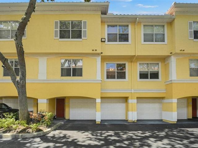 Condo for sale in Maitland, Florida