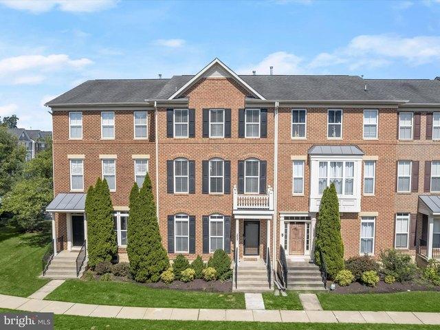 Townhouse for sale in Odenton, Maryland
