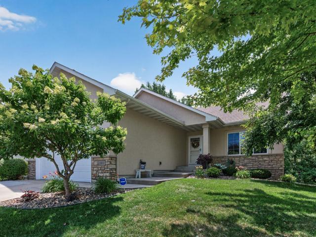 Townhouse for sale in Prior Lake, Scott County
