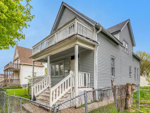 House for sale in Milwaukee, Wisconsin