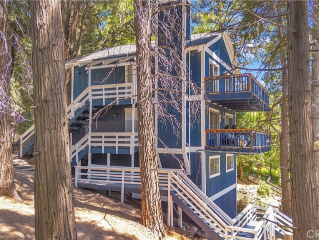 House for sale in Twin Peaks, California