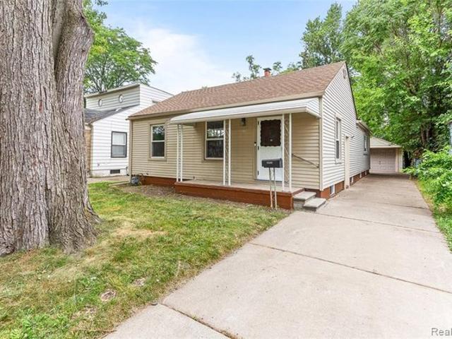 House for sale in Dearborn Heights, Michigan
