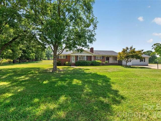 House for sale in Catawba, North Carolina