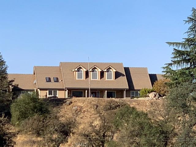 House for sale in Catheys Valley