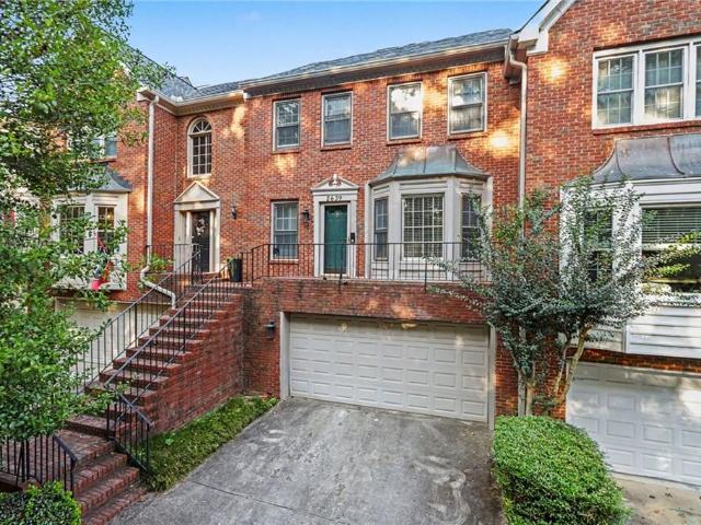 Townhouse for sale in Tucker, Georgia