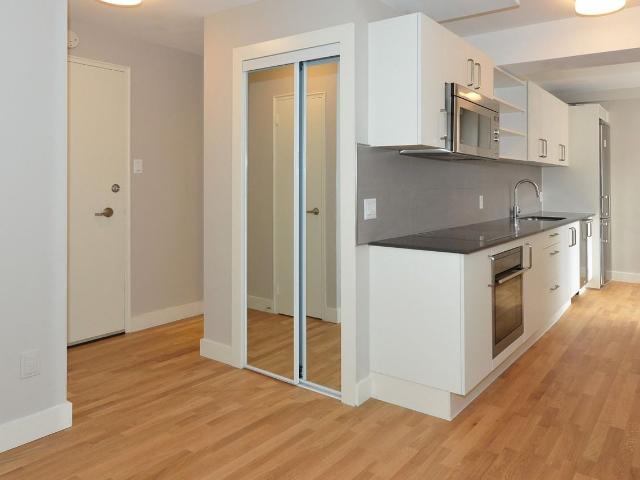 Apartment for rent in Toronto—St. Paul's, Toronto