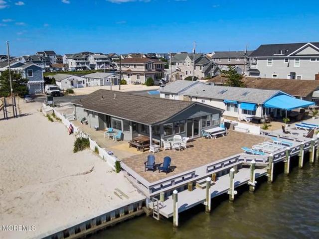 House for sale in Lavallette, New Jersey
