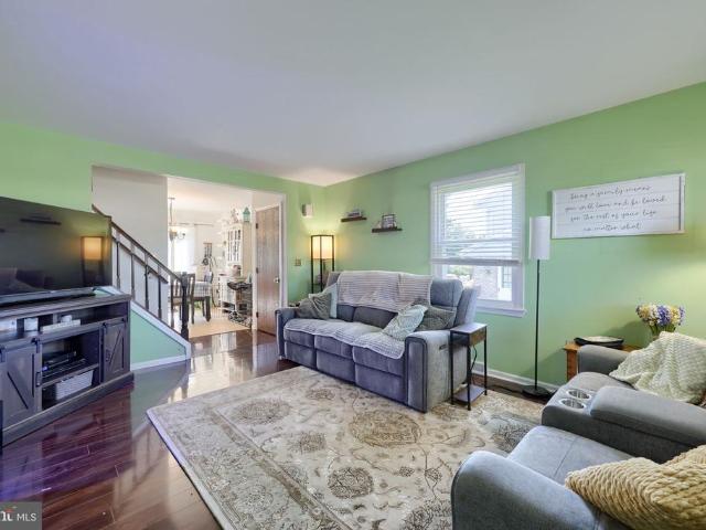 Townhouse for sale in Akron, Pennsylvania