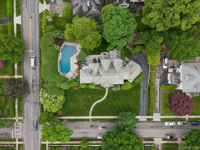 House for sale in Village of Pelham, Town of Pelham