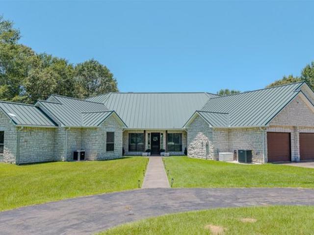 House for sale in Linden, Texas