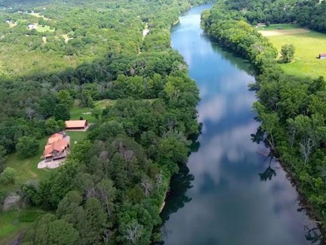 Farm for sale in Ark