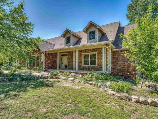 House for sale in Ark