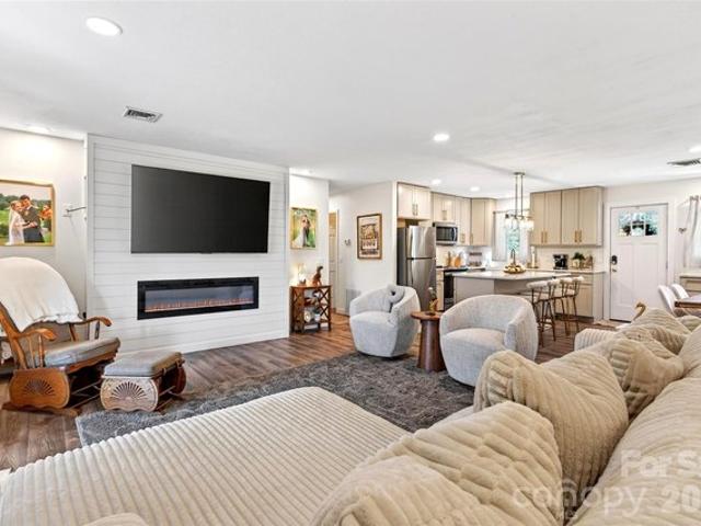 Condo for sale in Spruce Pine, North Carolina