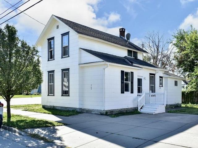 House for sale in Winona, Winona County