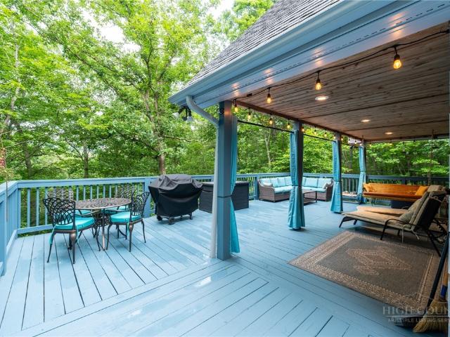 House for sale in Todd, North Carolina