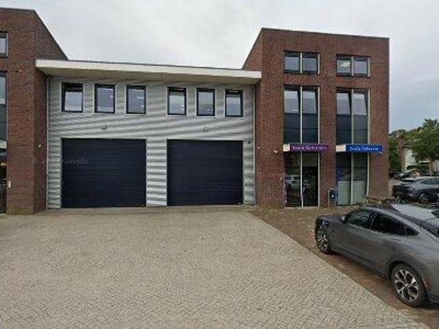 Bedrijfspand te huur in 't Plaveen, Huizen