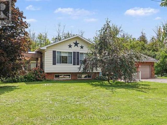 House for sale in Renfrew, Ontario