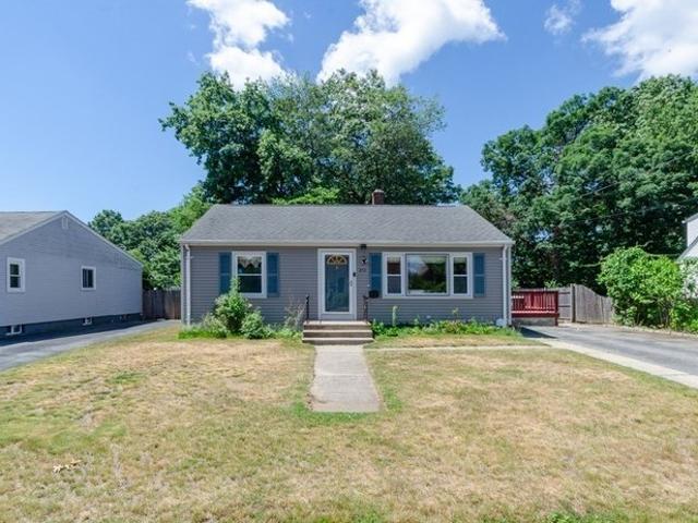 House for sale in Warwick, Rhode Island