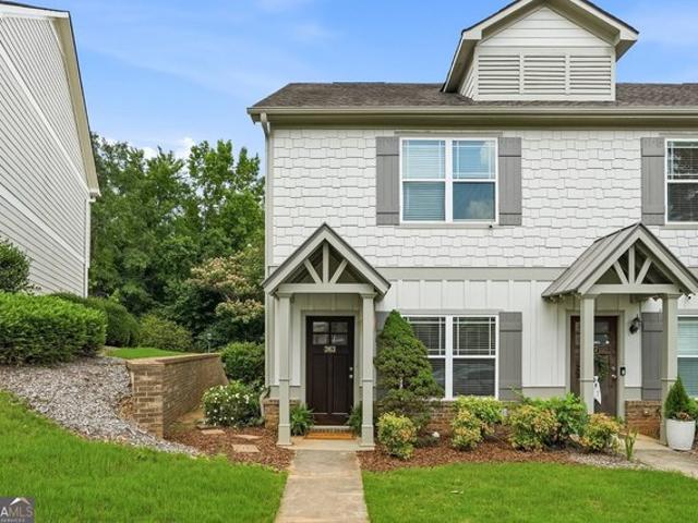 Townhouse for sale in Athens, Georgia