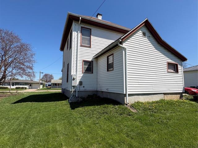 House for sale in New Hampton, Iowa
