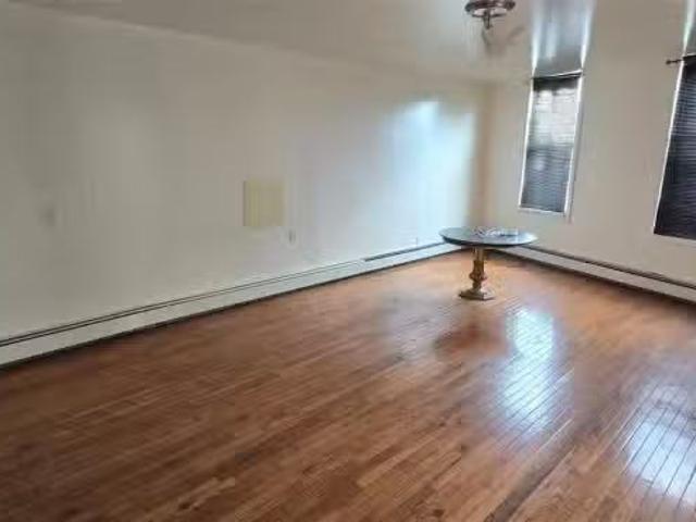 Apartment for rent in Valley Stream