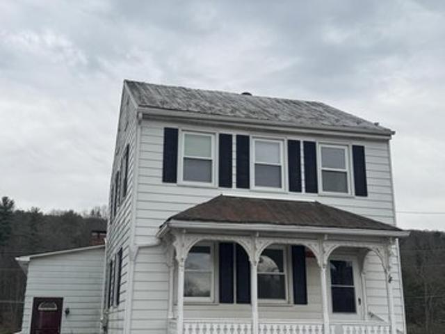 House for sale in Cassville, Pennsylvania