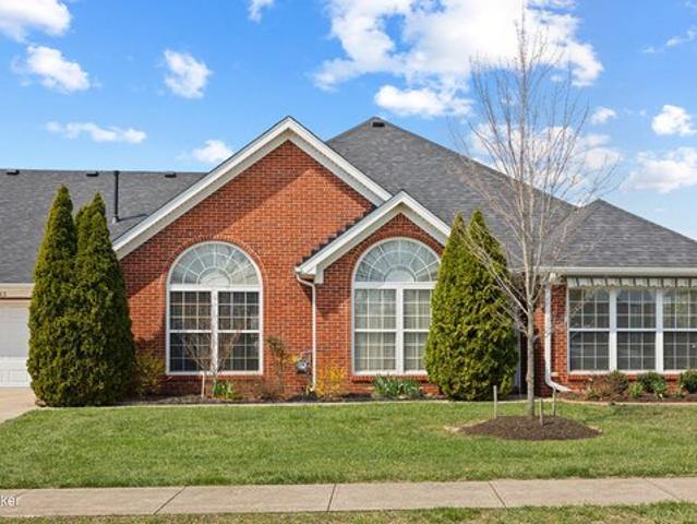 House for sale in Mount Washington, Kentucky