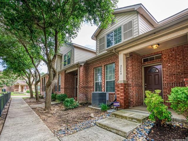 Townhouse for sale in Leesville, Texas