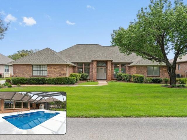 House for sale in Navarre, Florida