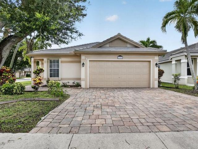 House for sale in Davie, Florida