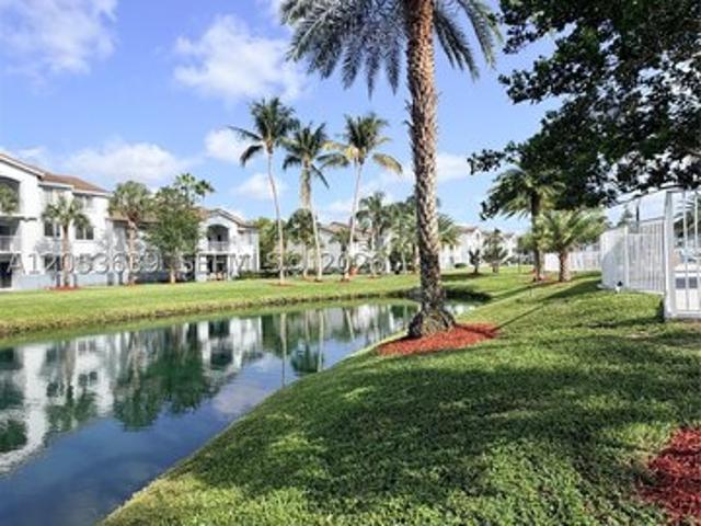Condo for sale in Davie, Florida