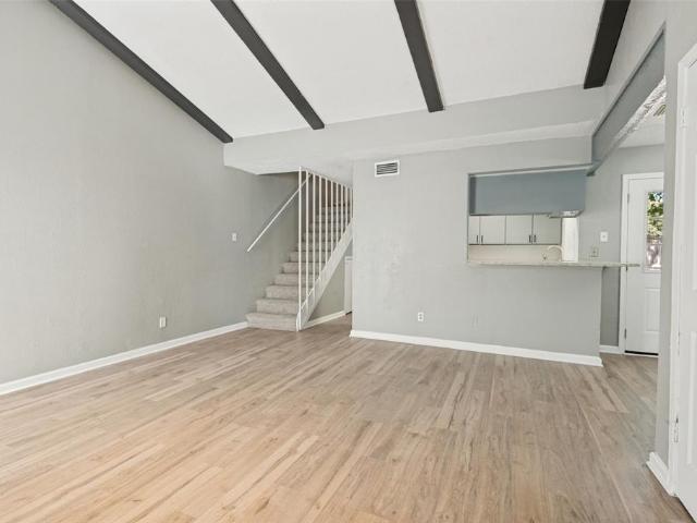 Townhouse for sale in Grand Prairie, Texas