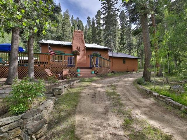 House for sale in El Prado, New Mexico