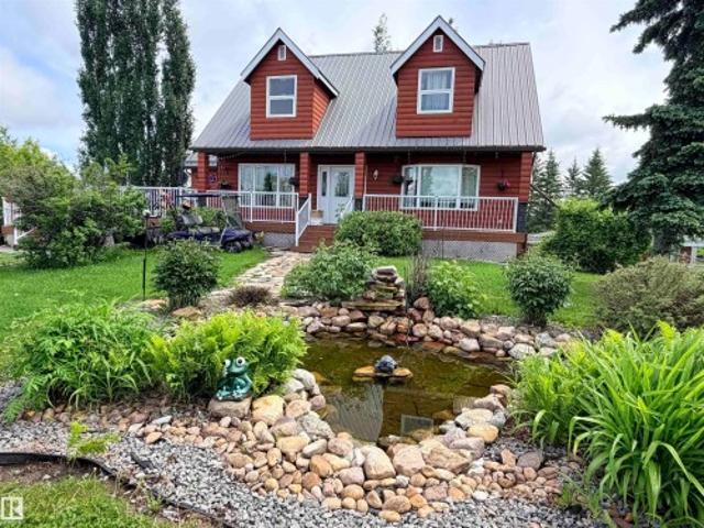 House for sale in Alberta