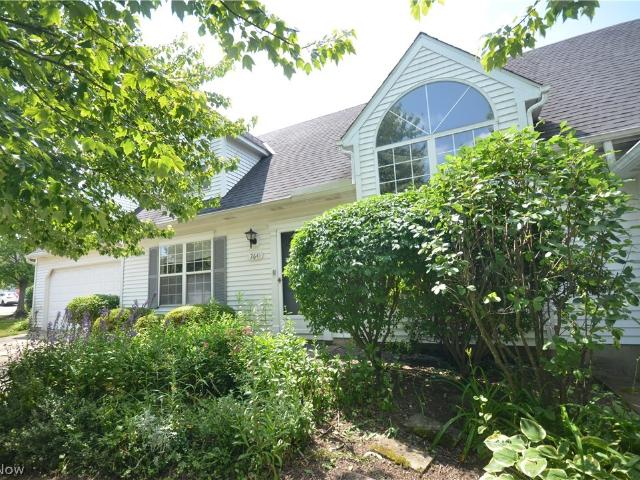 Condo for sale in Summit, Ohio