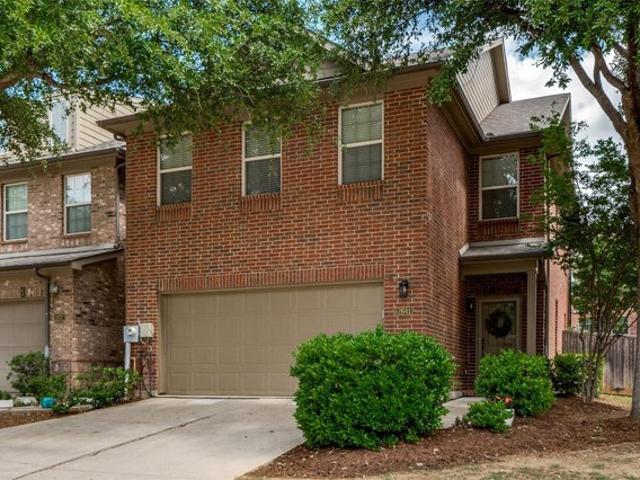 Townhouse for sale in Denton, Texas