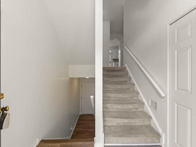 Townhouse for sale in Arlington Heights, Illinois