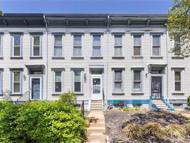 Townhouse for sale in Saint Louis, Missouri