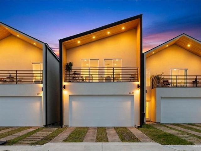 Townhouse for sale in Hidalgo, Texas