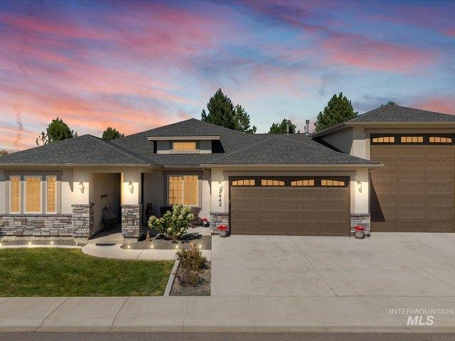 House for sale in Emmett, Gem County