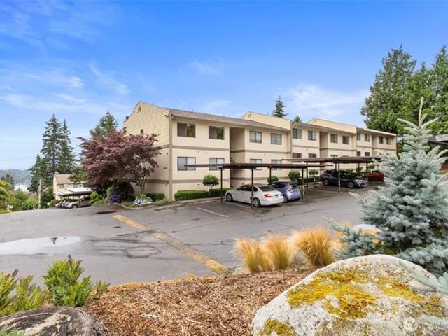 Condo for sale in Kingston, Washington