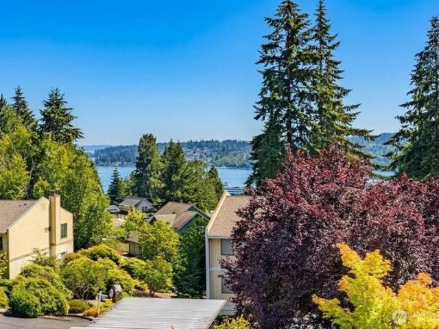 Condo for sale in Kingston, Washington