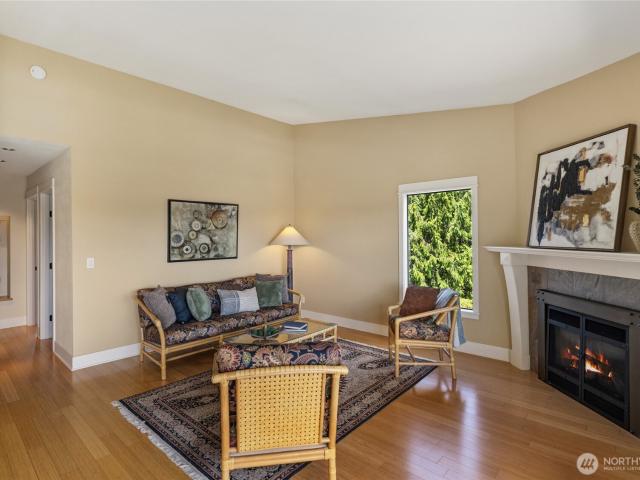 Condo for sale in Kingston, Washington