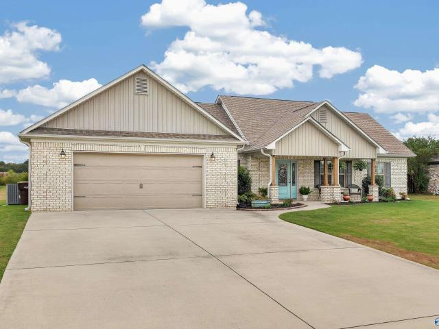 House for sale in Bethel, Elkmont