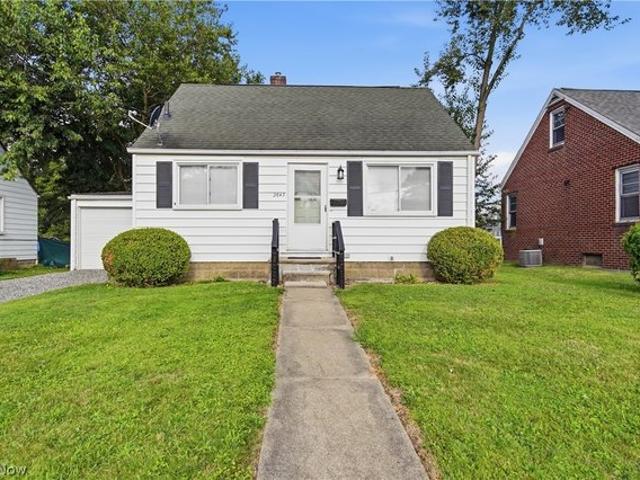 House for sale in Canton, Ohio