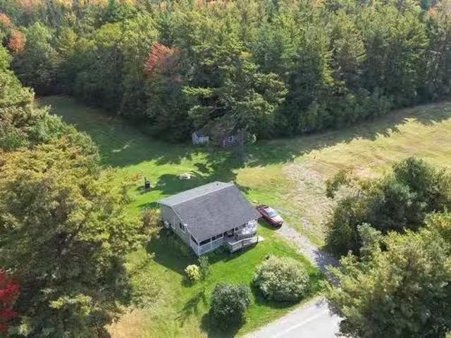 House for sale in Chelsea, Lunenburg County