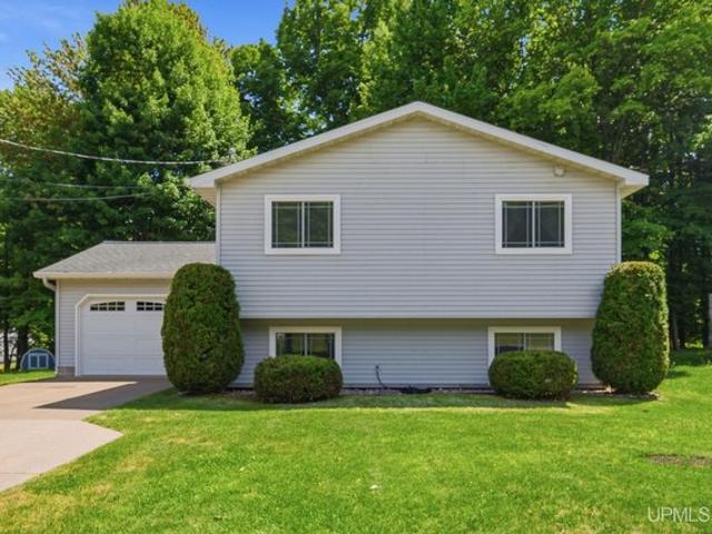 House for sale in Marquette, Michigan