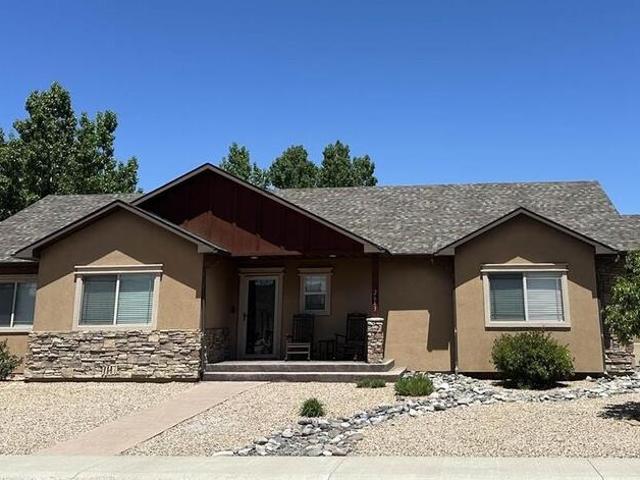 House for sale in Montrose