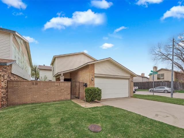 House for sale in Carrollton, Texas