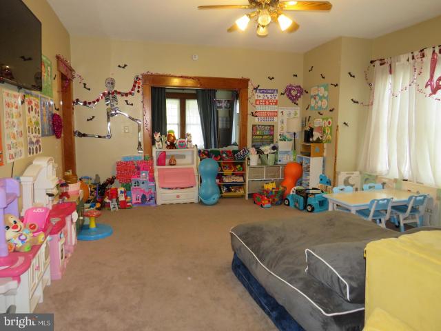House for sale in Crisfield, Maryland